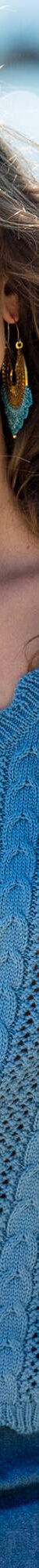 Pull col V manches courtes, maille ajourée (bleu jean) Pull col V manches courtes, maille ajourée (bleu jean)